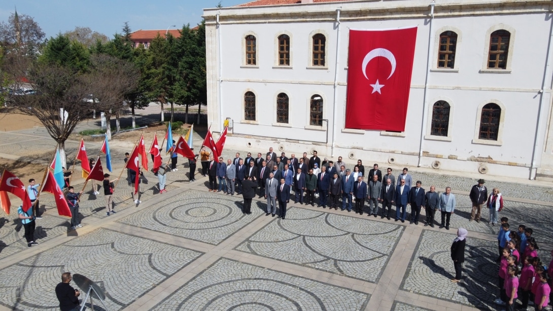 Ilgında Okullar Tatil mi?